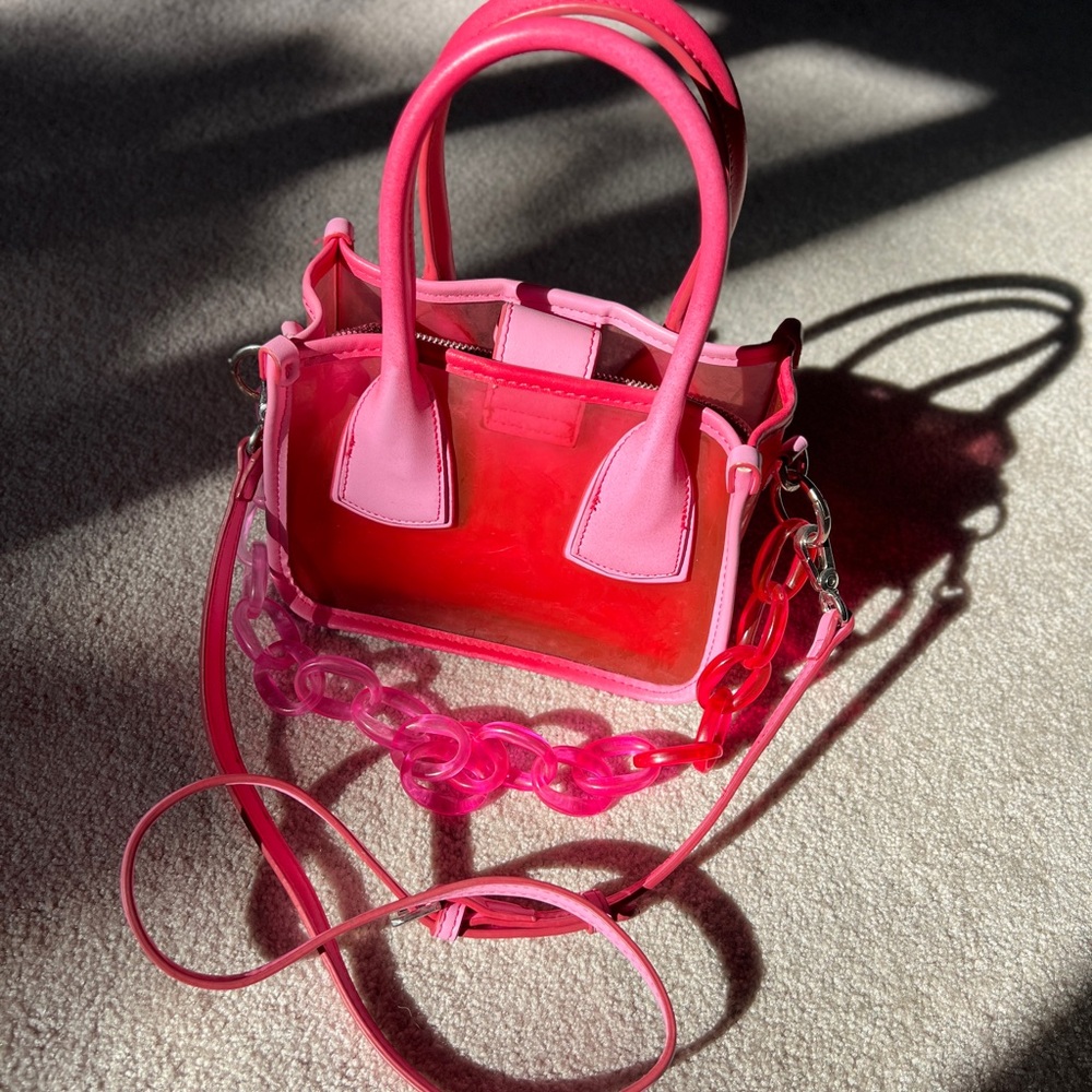 Chic Pink Mini Bag with Chain Accent - Picture 1 of 3